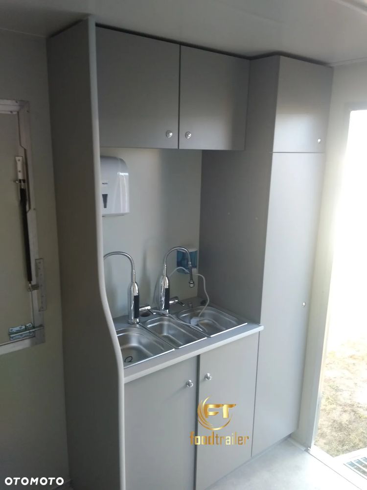 Inny foodtrailer - 23