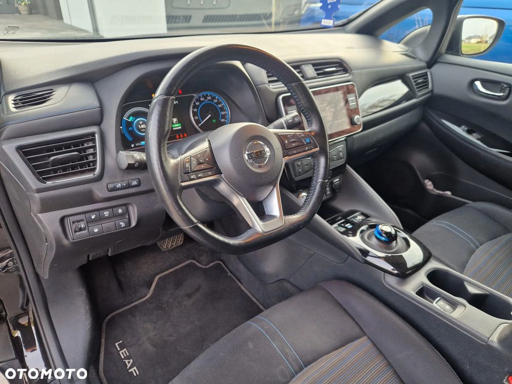 Nissan Leaf 40kWh N-Connecta - 7