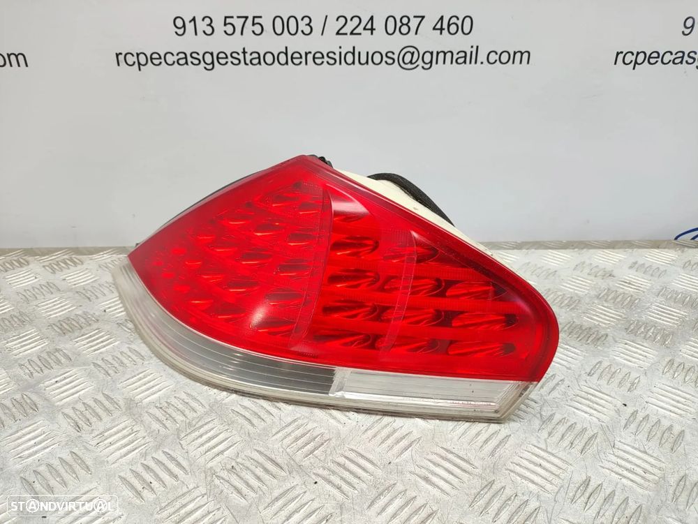 Farolim LED Tras Traseiro Esquerdo Direito Original BMW Serie 6 LCI E63 Coupe E64 Cabrio 6911892 6911891 2003 - 2010 - 12