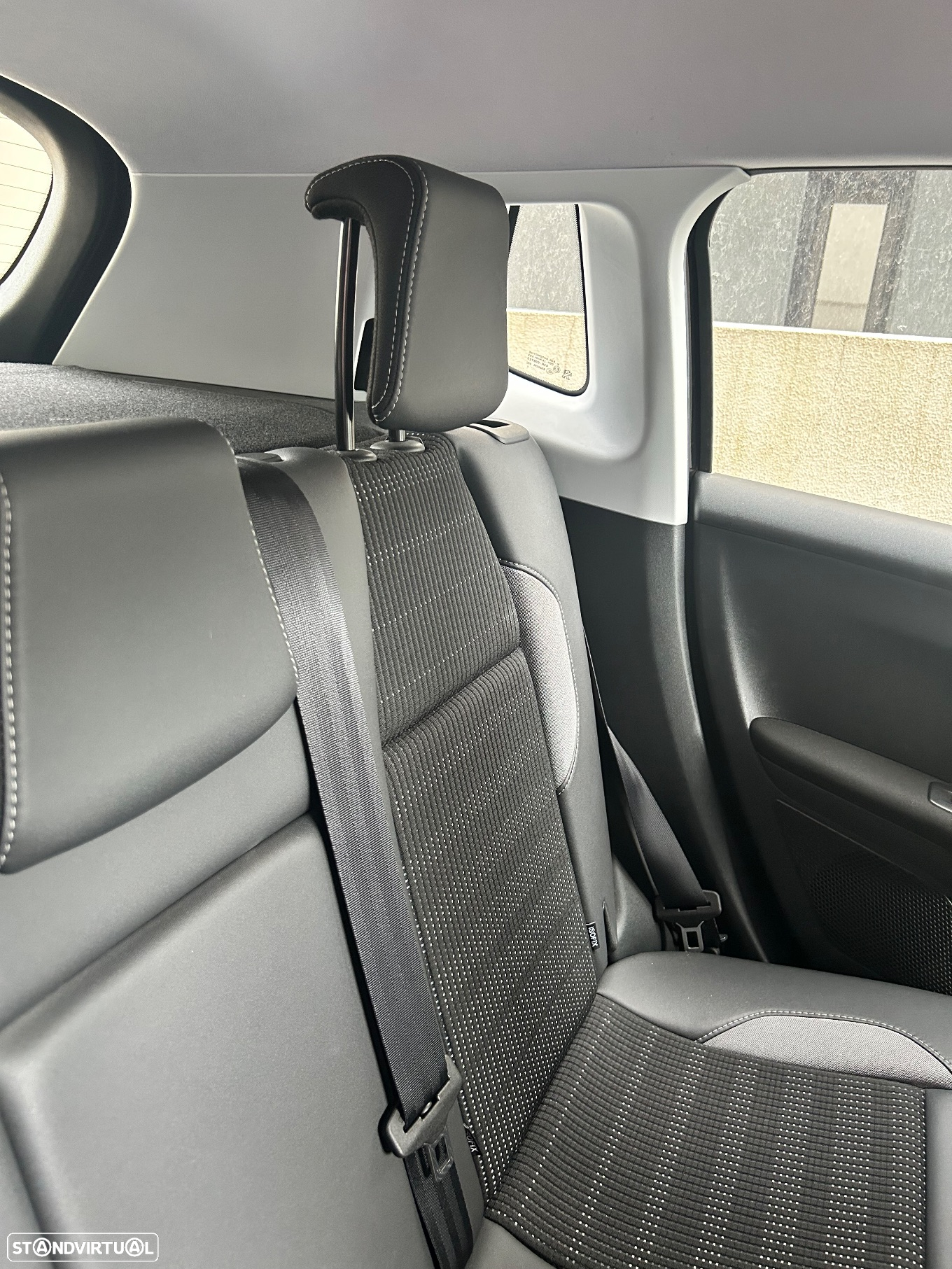 Peugeot 2008 1.6 BlueHDi Allure - 5