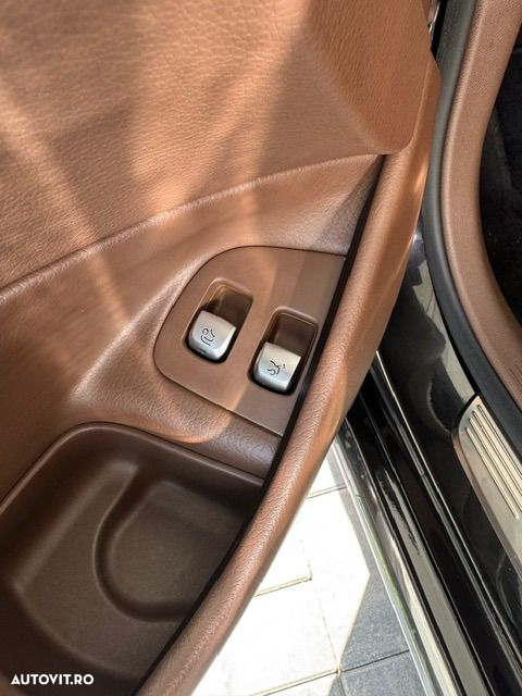 Mercedes-Benz E 350 BlueTEC 4MATIC - 13