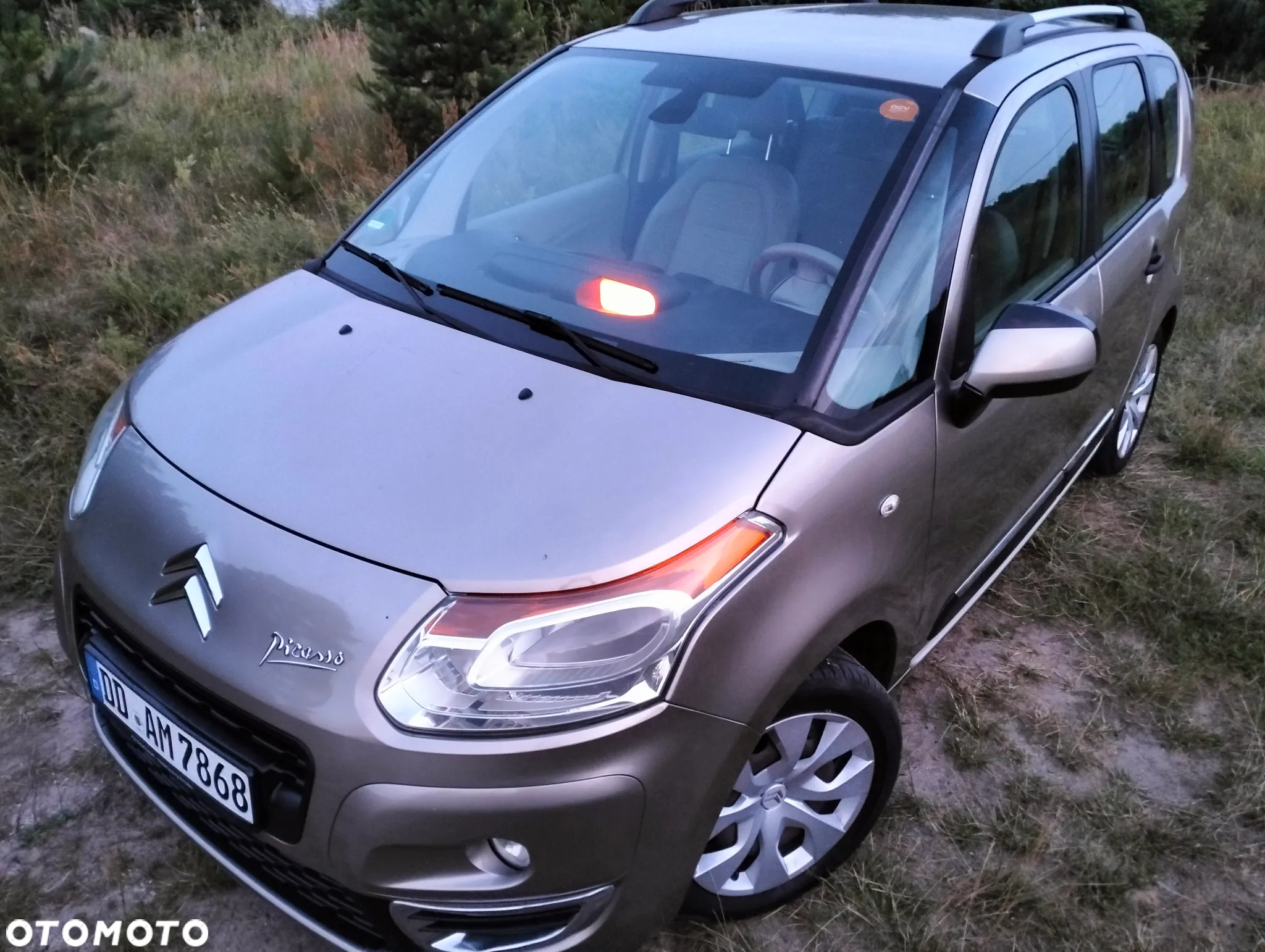 Citroën C3 Picasso 1.4i Exclusive - 4