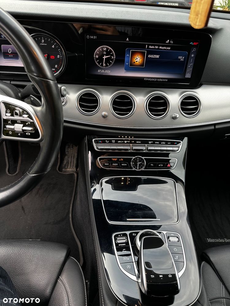 Mercedes-Benz Klasa E 300 d 9G-TRONIC Avantgarde - 19