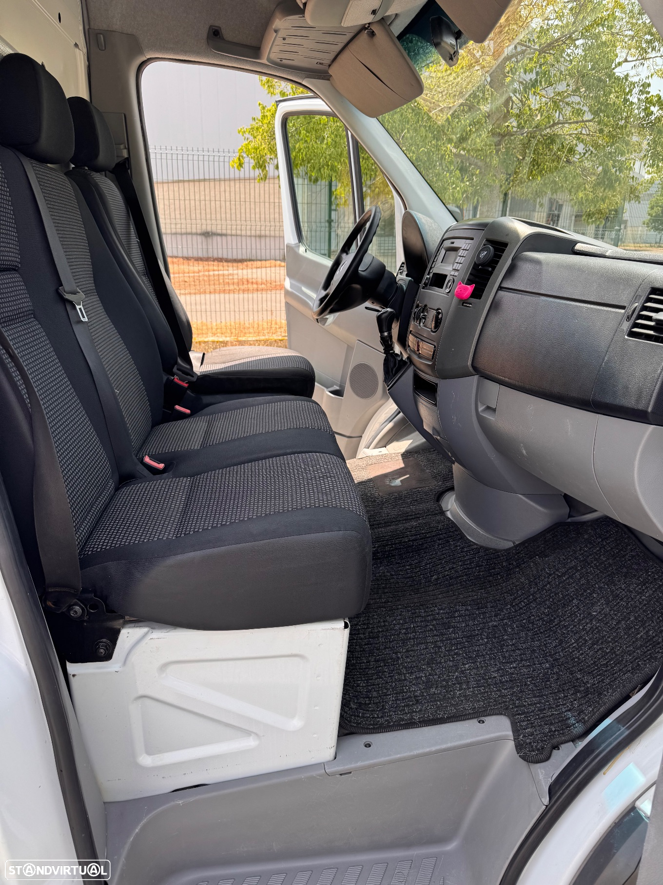 Mercedes-Benz Sprinter 310 CDI poucos km cx automático - 13