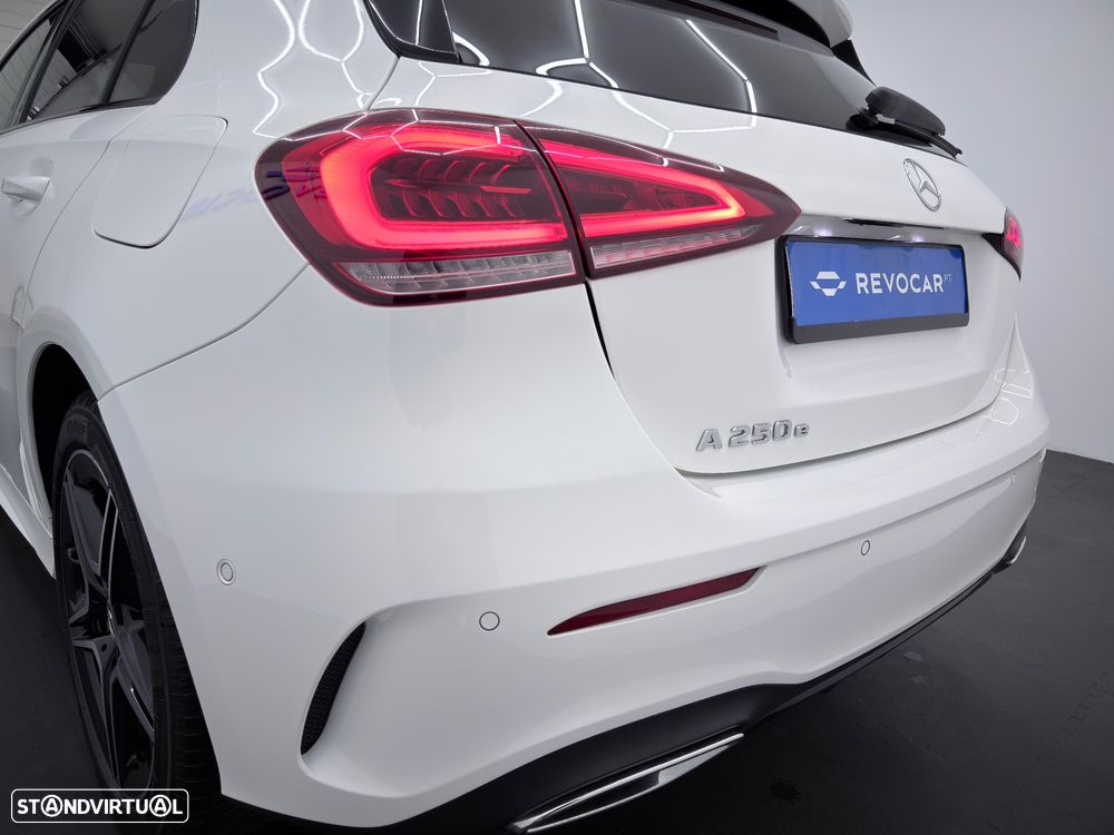 Mercedes-Benz A 250 e 8G-DCT Edition AMG Line - 9