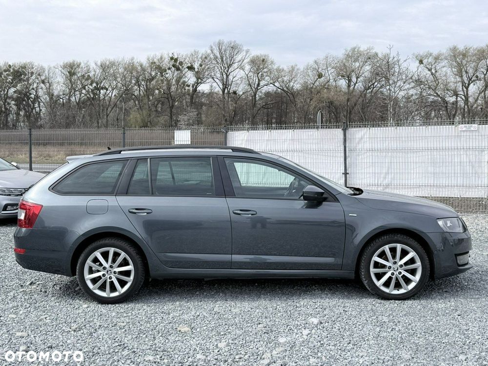 Skoda Octavia - 10