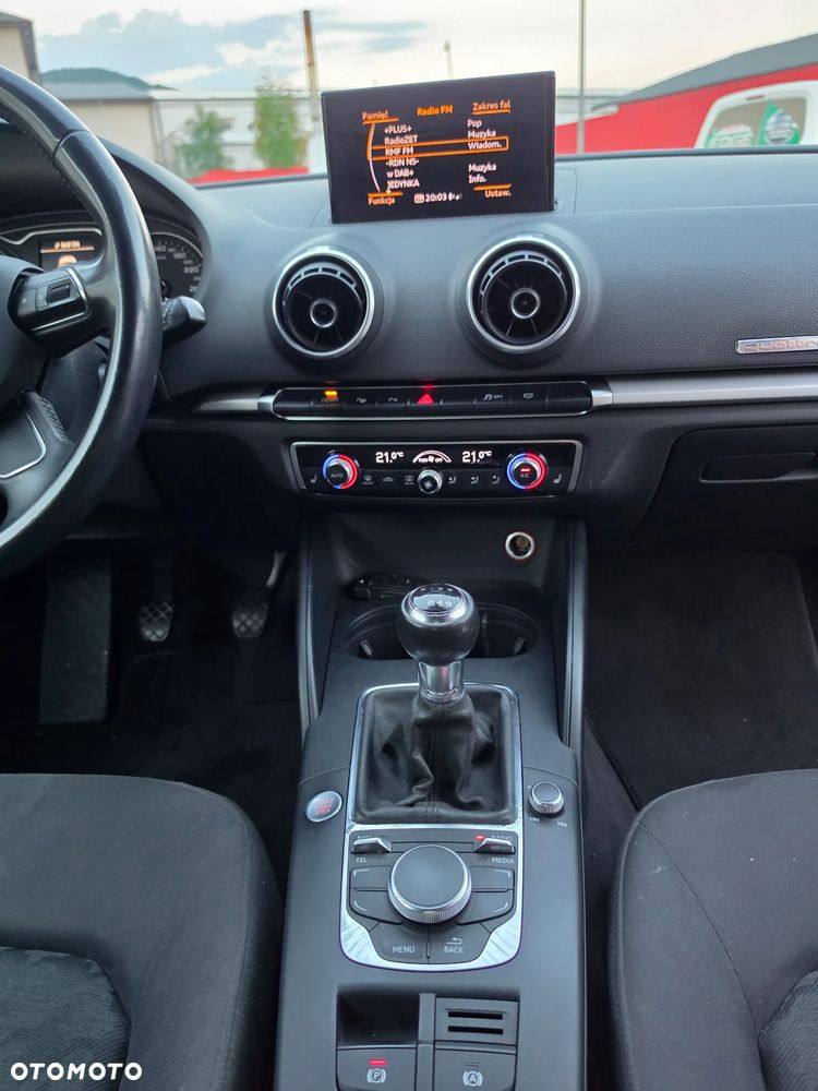 Audi A3 3-drzwiowe 2.0 TDI Quattro Ambiente - 8