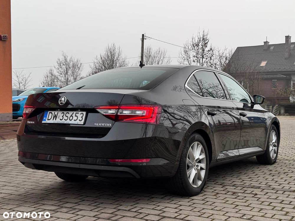 Skoda Superb 1.8 TSI Style DSG - 5