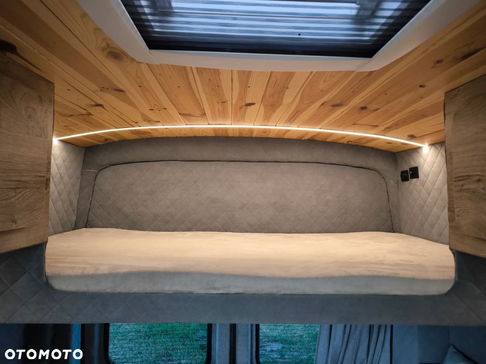 Ford Transit - 28