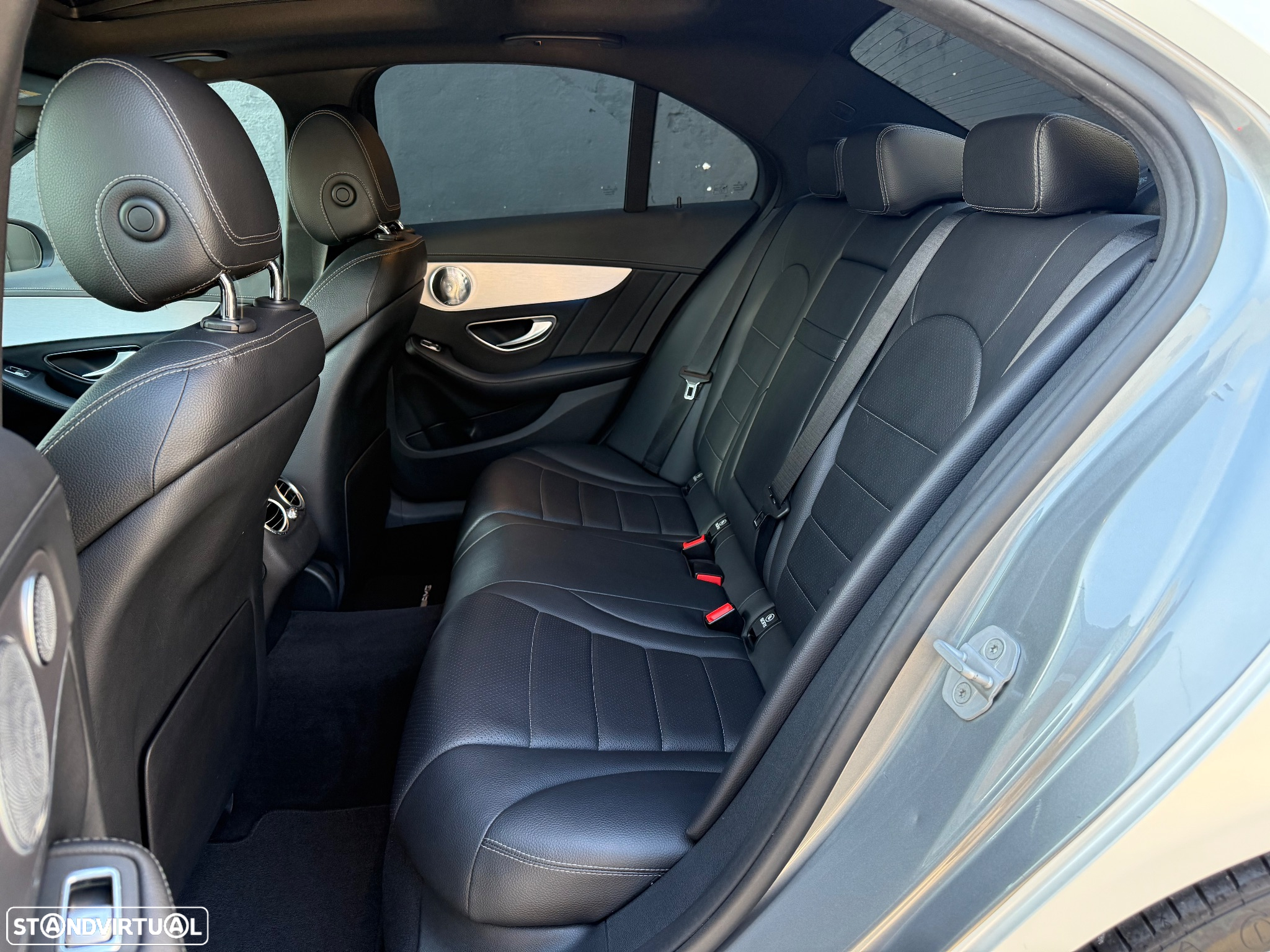 Mercedes-Benz C 220 d 9G-TRONIC AMG Line - 12