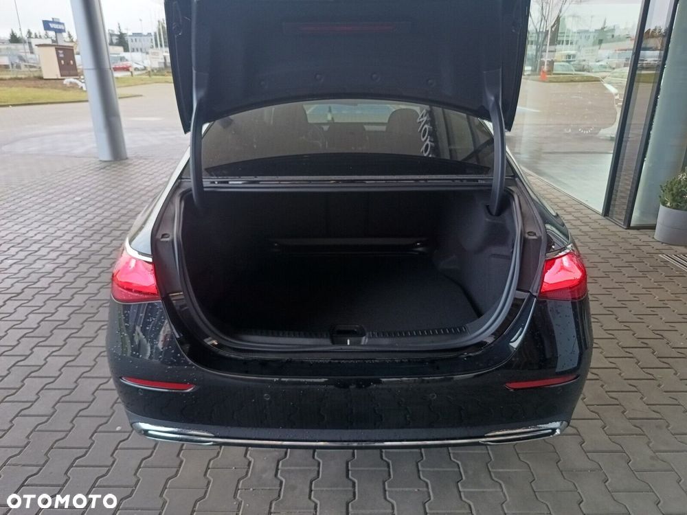 Mercedes-Benz Klasa E - 34