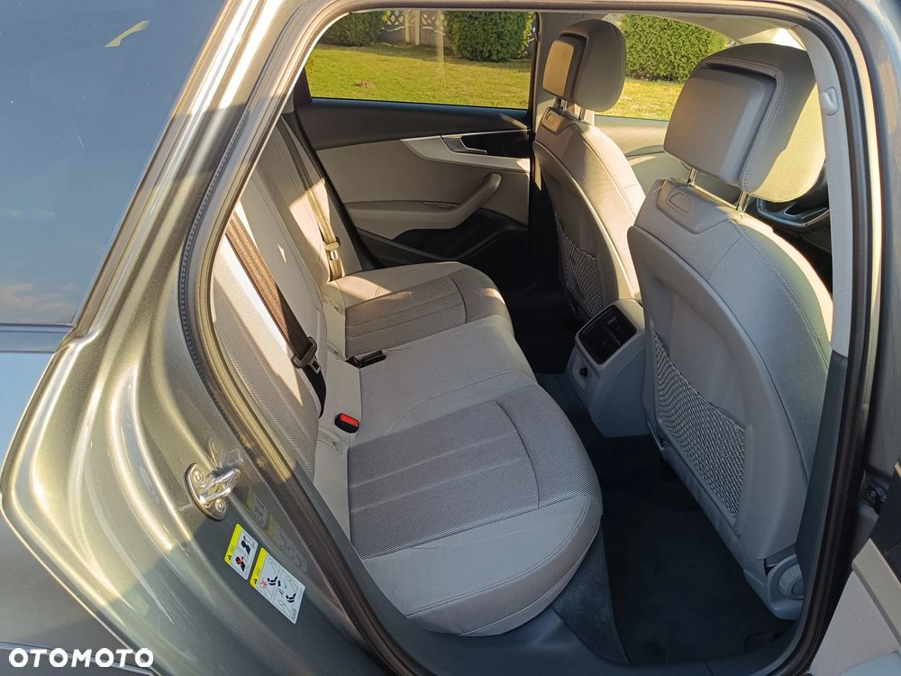 Audi A4 Avant 2.0 TDI S tronic quattro - 8