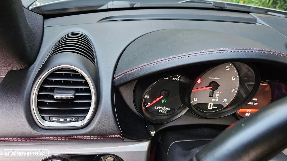 Porsche 718 Cayman 2.5 S PDK - 11