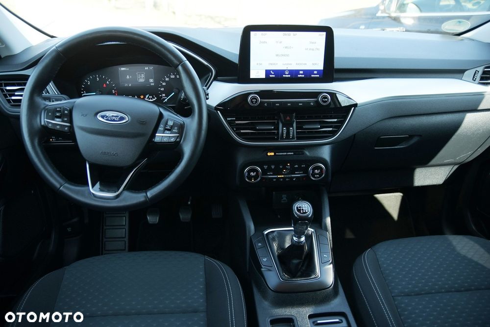 Ford Kuga 2.0 EcoBlue Hybrid TITANIUM - 25