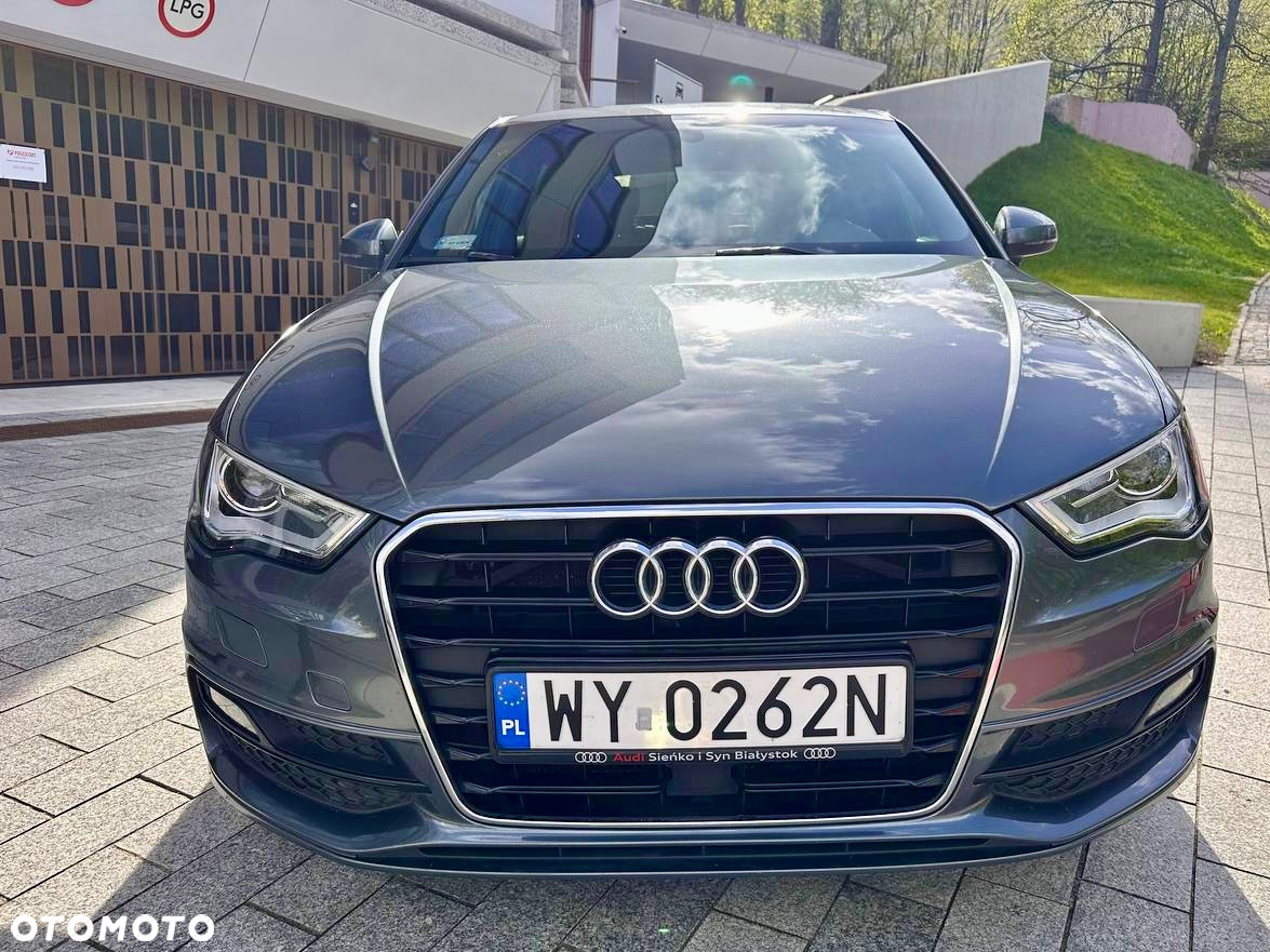 Audi A3 2.0 TDI Sportback S tronic S line Sportpaket - 3