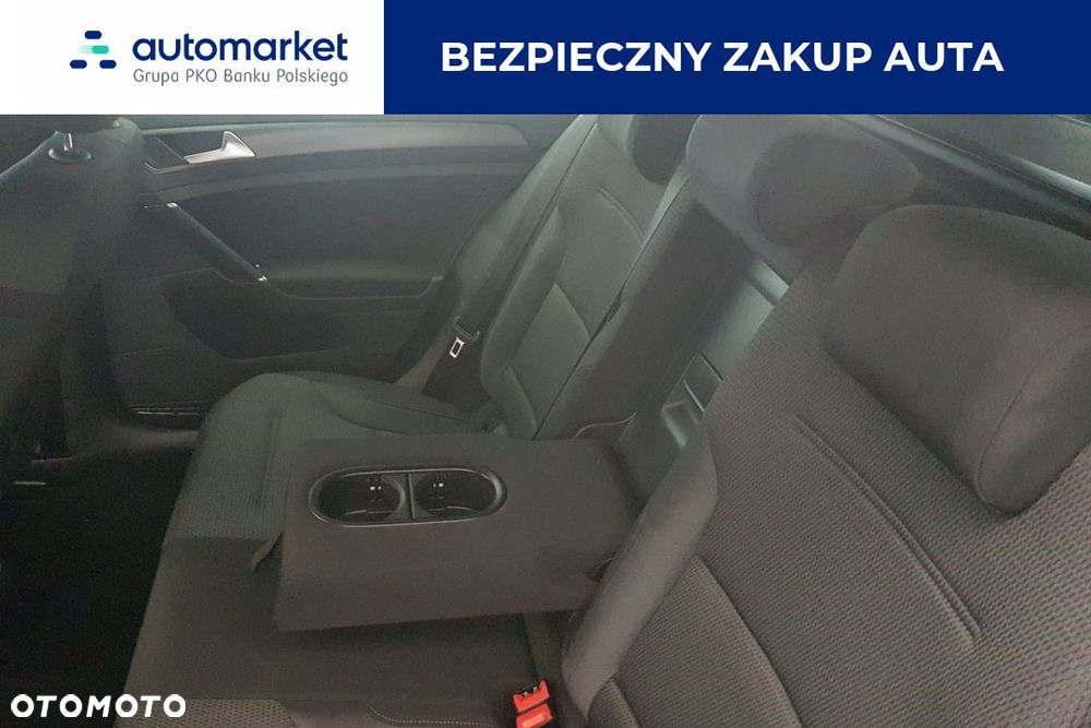 Volkswagen Golf 1.6 TDI BMT Comfortline - 11