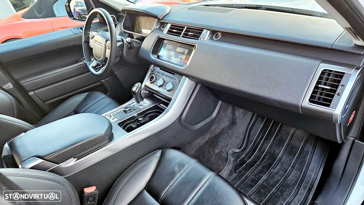 Land Rover Range Rover Sport 3.0 TDV6 HSE - 25