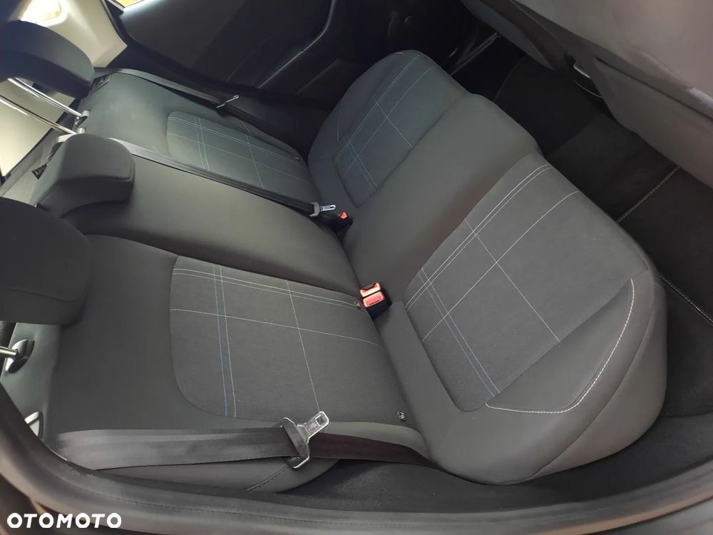 Ford Fiesta 1.0 EcoBoost S&S TITANIUM - 20