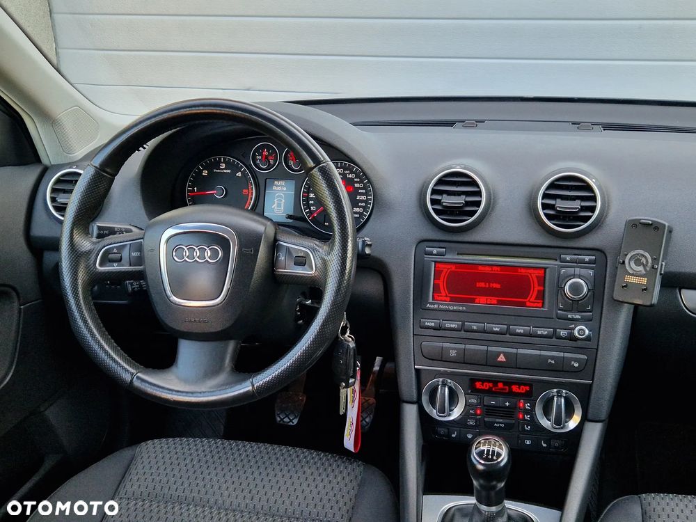 Audi A3 2.0 TDI Ambiente - 26