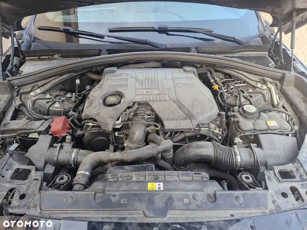 Land Rover Range Rover Velar 3.0 SD6 R-Dynamic - 9