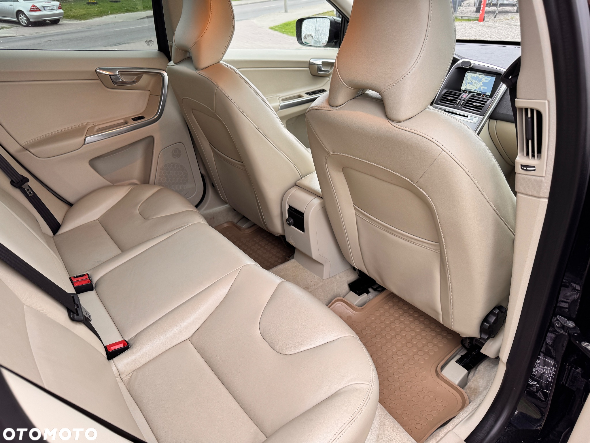 Volvo XC 60 D3 Geartronic Summum - 12