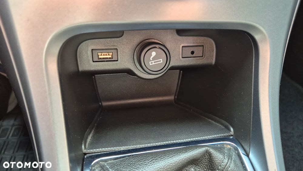 Opel Astra 1.4 Turbo - 21