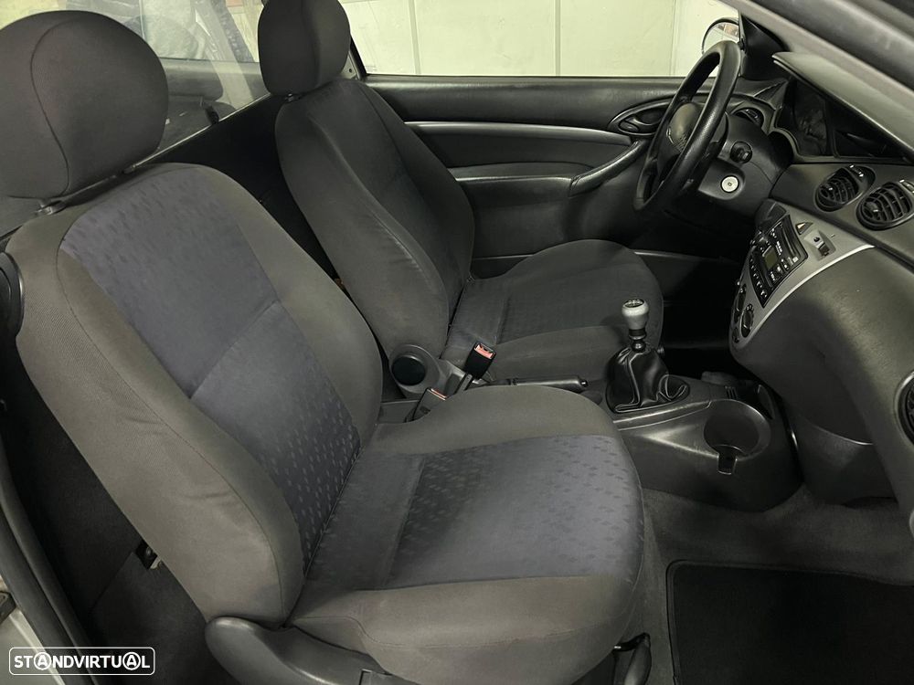 Ford Focus 1.8 TDdi Trend - 13