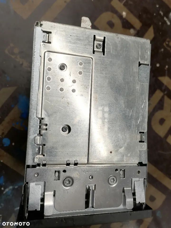 Radio CD Radioodtwarzacz Volkswagen VW 6Q0035152 - 9