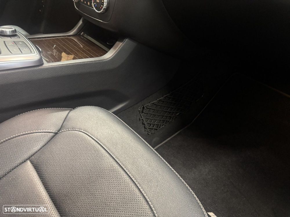 Mercedes-Benz GL 350 BlueTEC 4-Matic - 51