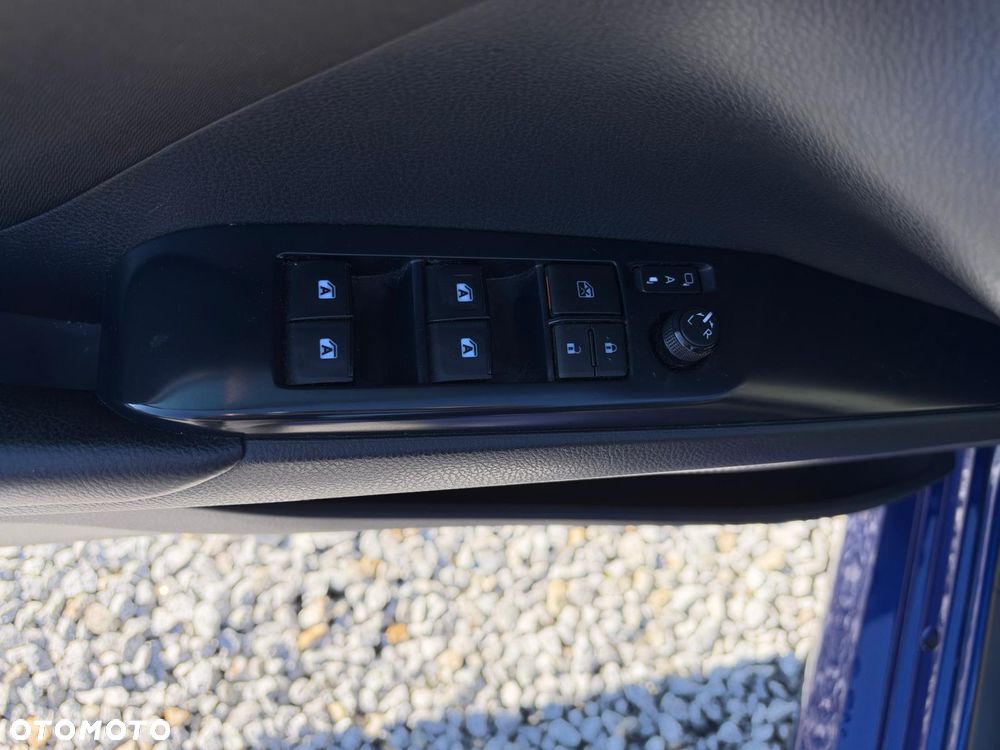 Toyota Camry 2.5 Hybrid Comfort CVT - 26