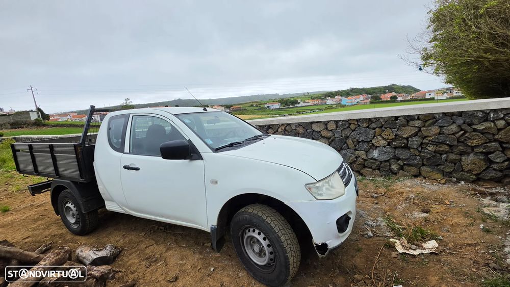Mitsubishi L200 2.5 DI-D C.Inv.AC 3L CC 4WD - 4