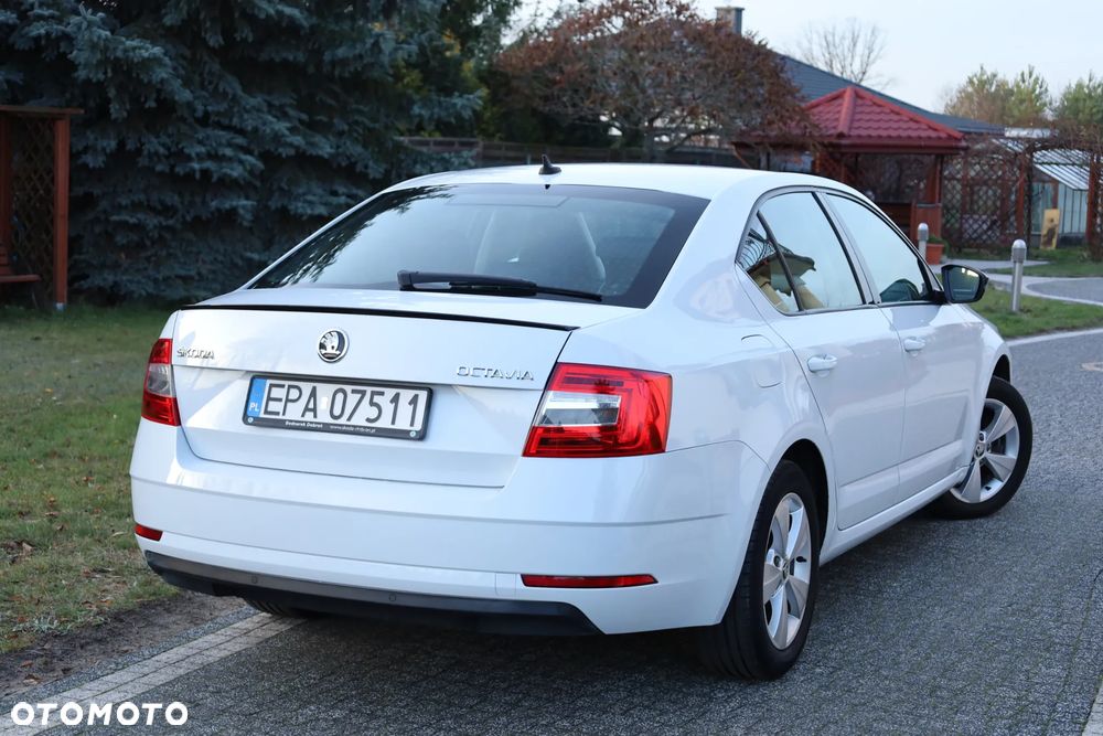 Skoda Octavia 1.5 TSI GPF ACT Ambition - 3