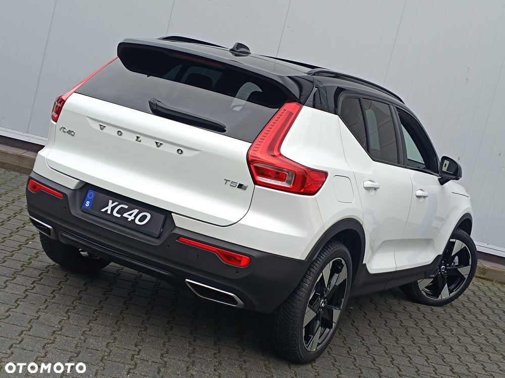 Volvo XC 40 T5 AWD R-Design - 10