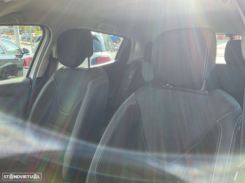 Renault Clio 1.5 dCi Limited - 21