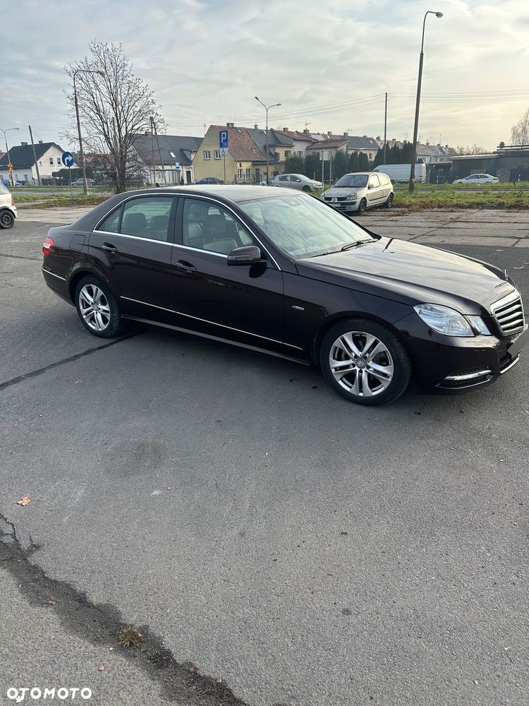 Mercedes-Benz Klasa E 220 BlueTEC 9G-TRONIC Avantgarde - 14