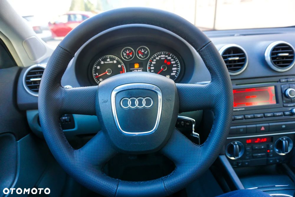 Audi A3 Sportback 1.6 Attraction - 29