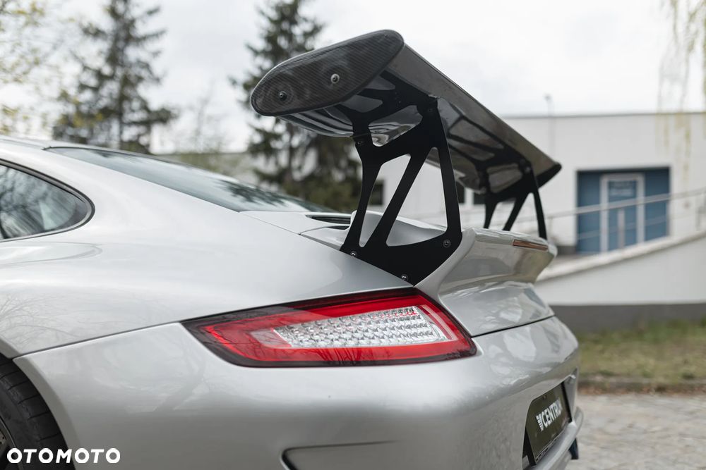 Porsche 911 Carrera Tiptronic S - 10