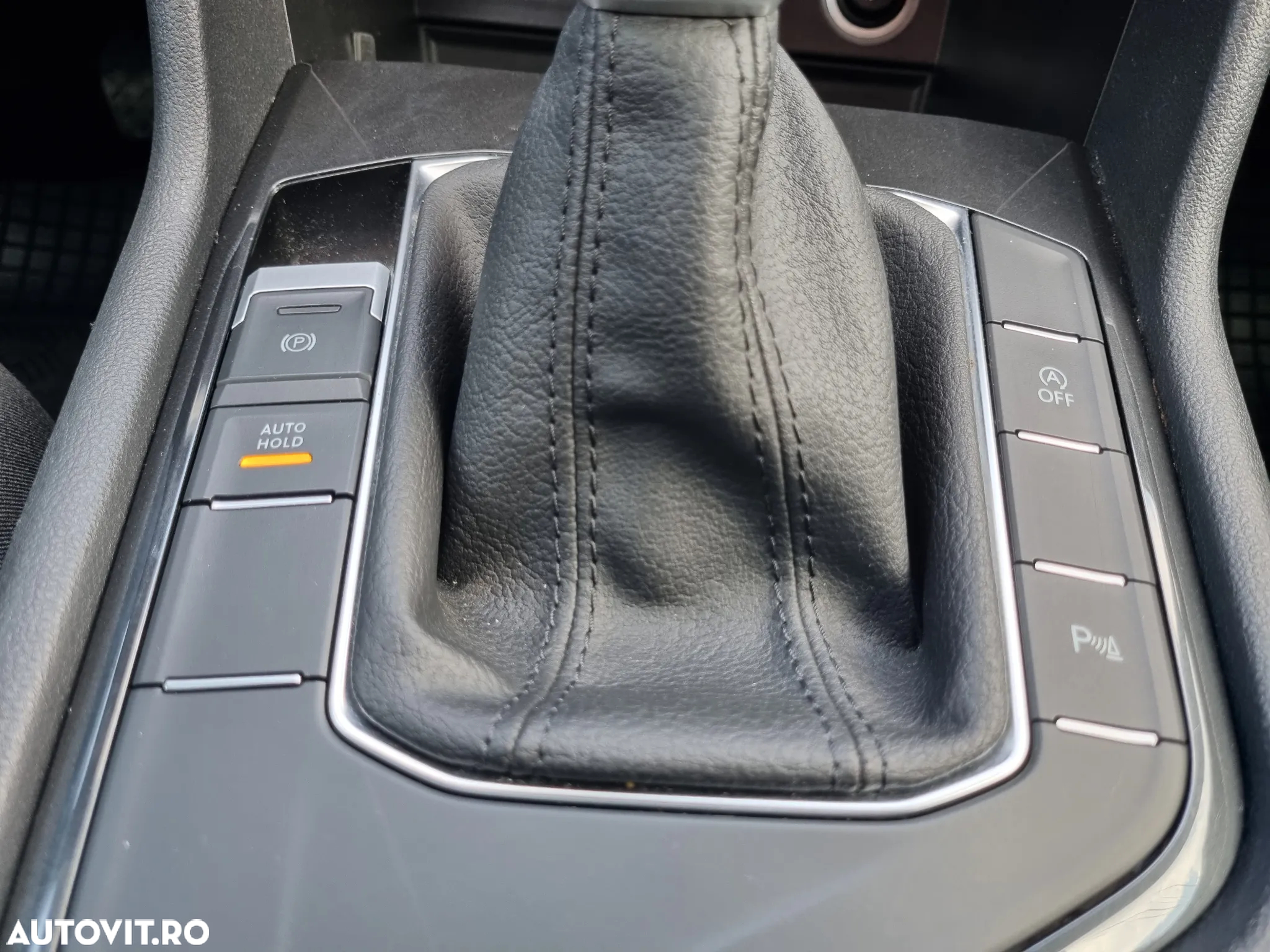 Volkswagen Tiguan 2.0 TDI SCR DSG Life - 38