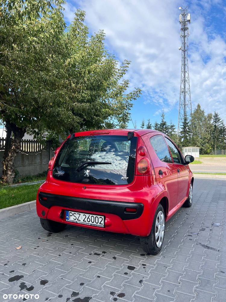 Peugeot 107 - 11