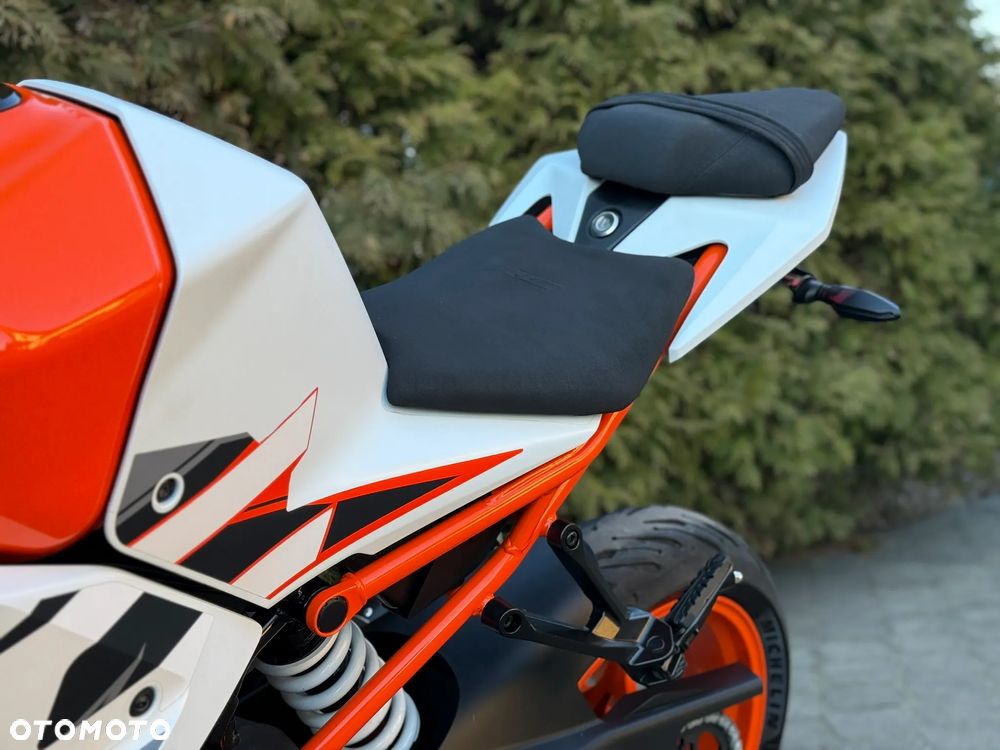 KTM RC 125 - 36