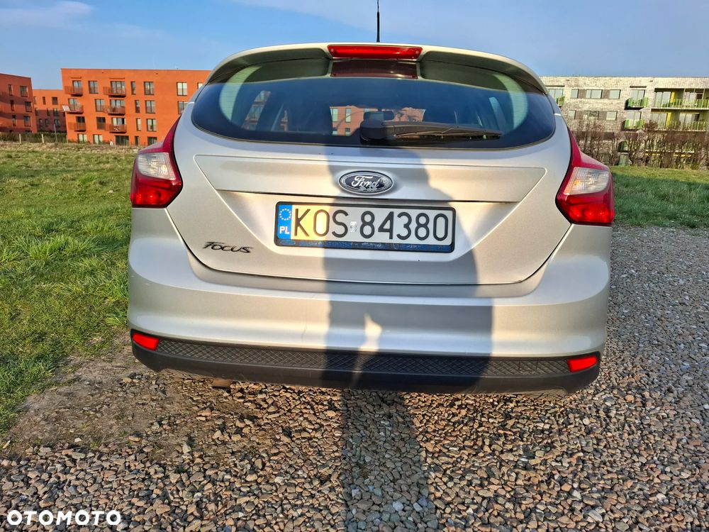 Ford Focus 1.6 TDCi DPF Ambiente - 4