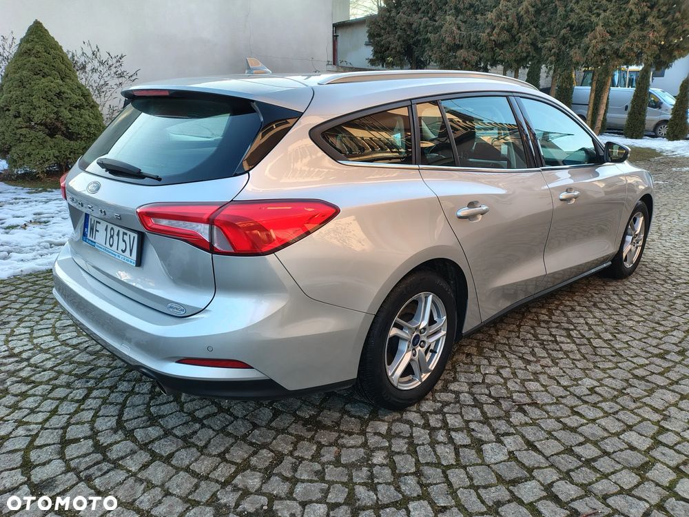 Ford Focus 1.0 EcoBoost Connected - 3