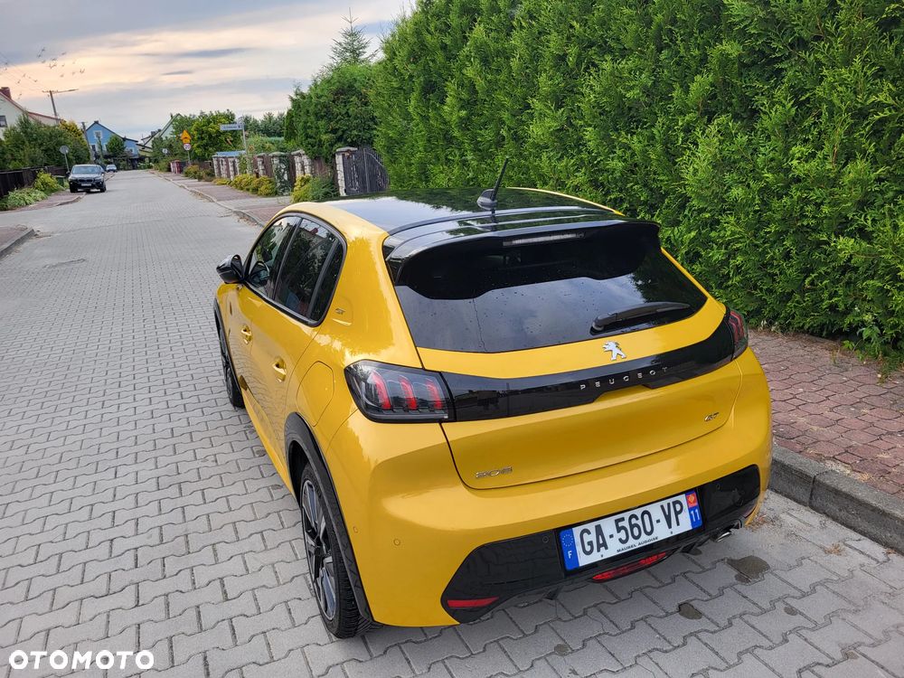 Peugeot 208 1.2 PureTech GT Line S&S EAT8 - 8