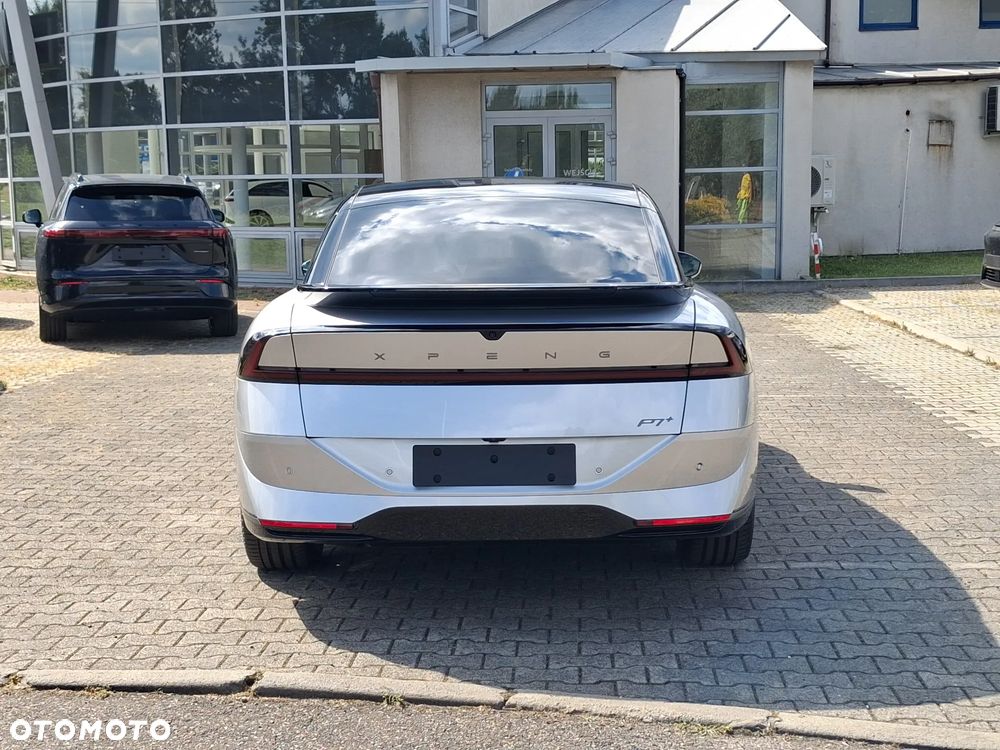 XPeng P7+ 74.9 kWh RWD Long Rage Pro - 7