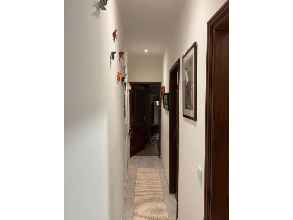 Apartamento T2 Remodelado em Santos, Lisboa - Grande imagem: 3/9