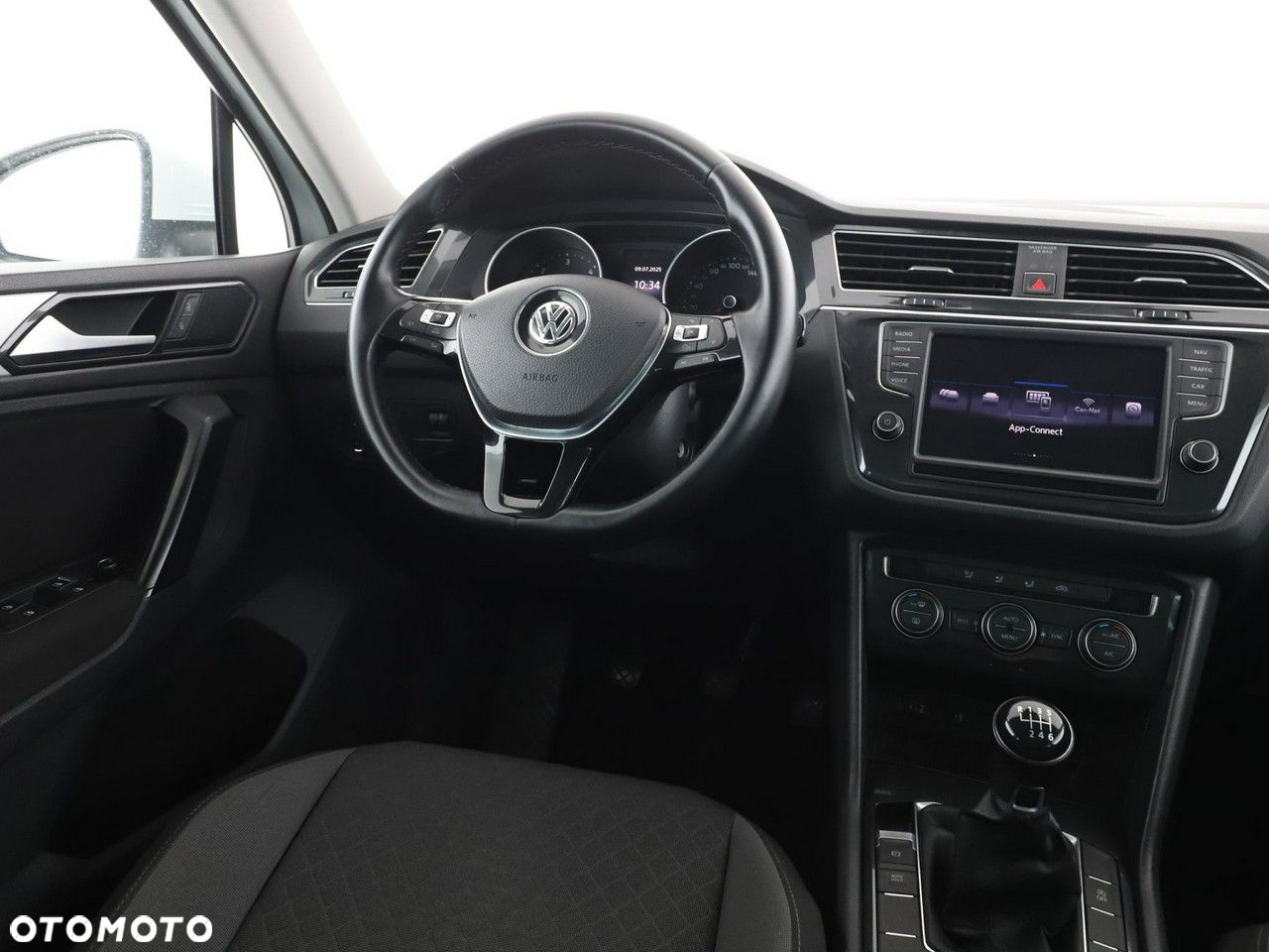 Volkswagen Tiguan 2.0 TDI SCR (BlueMotion Technology) Comfortline - 16