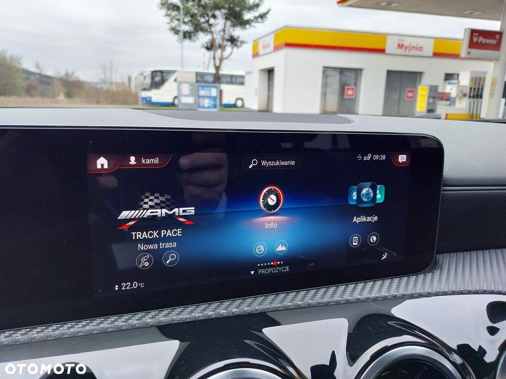 Mercedes-Benz CLA - 24