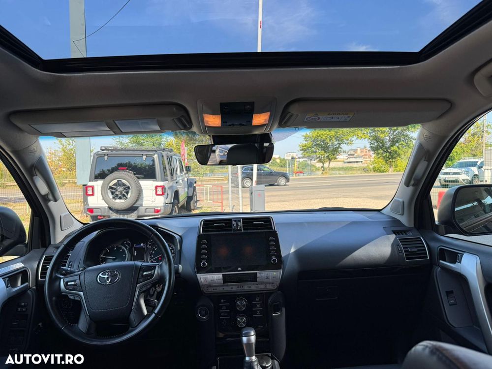 Toyota Land Cruiser 2.8l D-4D 204 CP A/T 7 locuri Luxury AVS Brown - 17
