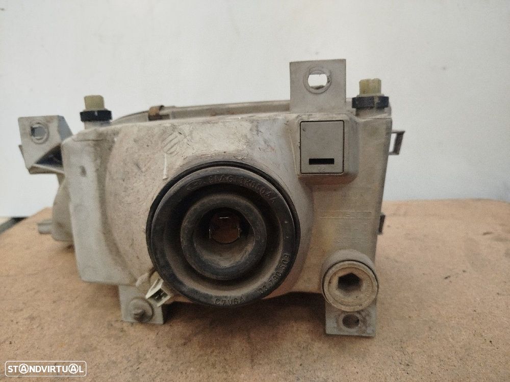 Farol/ Otica Dianteiro Dto Ford Escort V (Aal, Abl) - 2