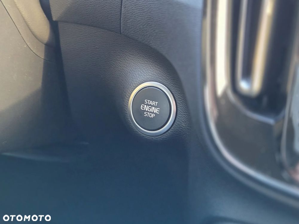 Volvo XC 40 T3 Geartronic Inscription - 26